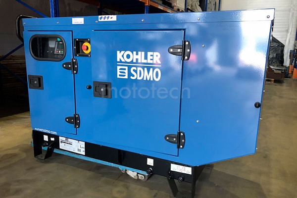 SDMO K22 в кожухе